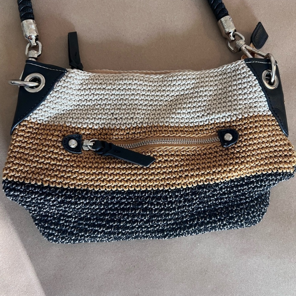 The Sak Black Tan Cream Vertical Stripes Crochet Small Shoulder Bag Zip Closure - Picture 3 of 10